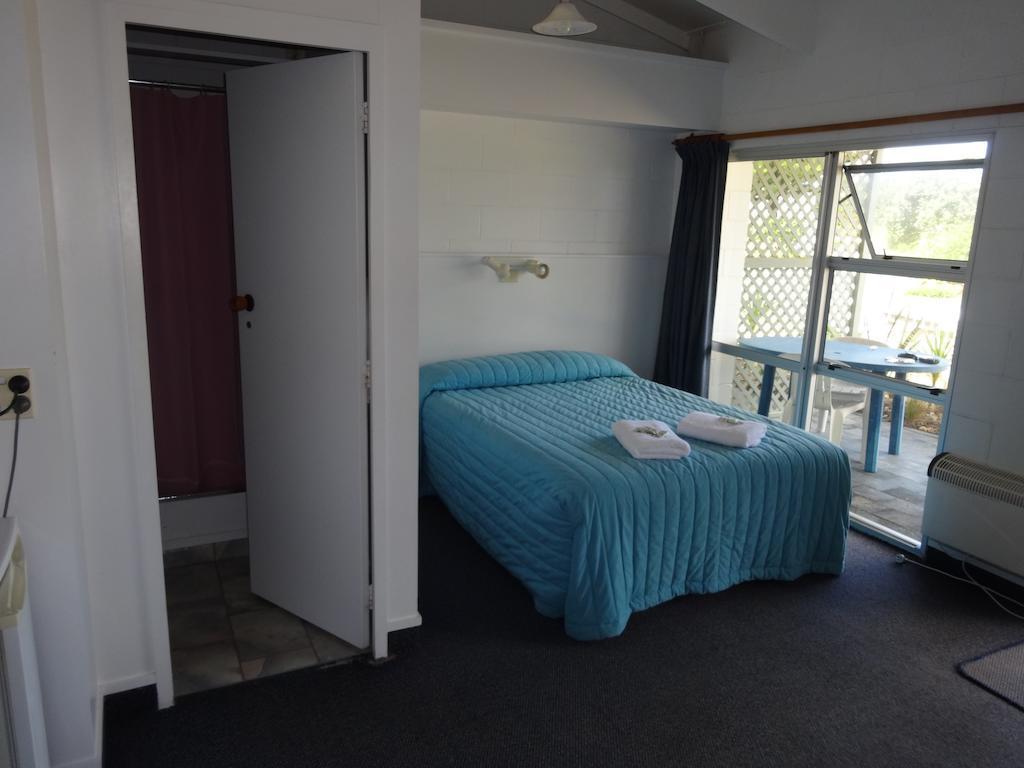 Ninety Mile Beach Holiday Park Waipapakauri Pokoj fotografie